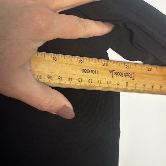 NWT Avenue Formal Dress Size 14 Long Sleeve With Cold Shoulder - Picture 12 of 13